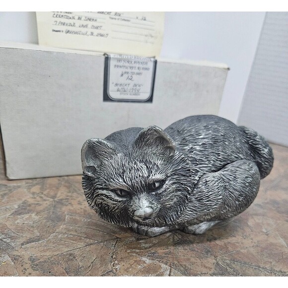 W.T. Wilson - Willow Wood Collection - Pewter Bobcat Den Figurine - WTW- 1994 - Picture 4 of 10